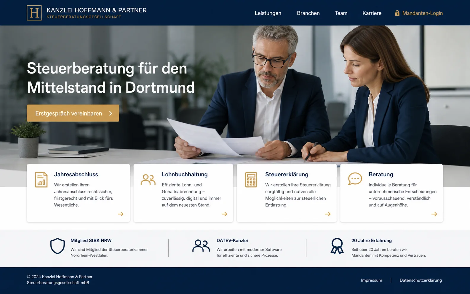Website-Mockup einer Steuerberatungs-Kanzlei aus der Region Dortmund – Leistungen und Mandanten-Login